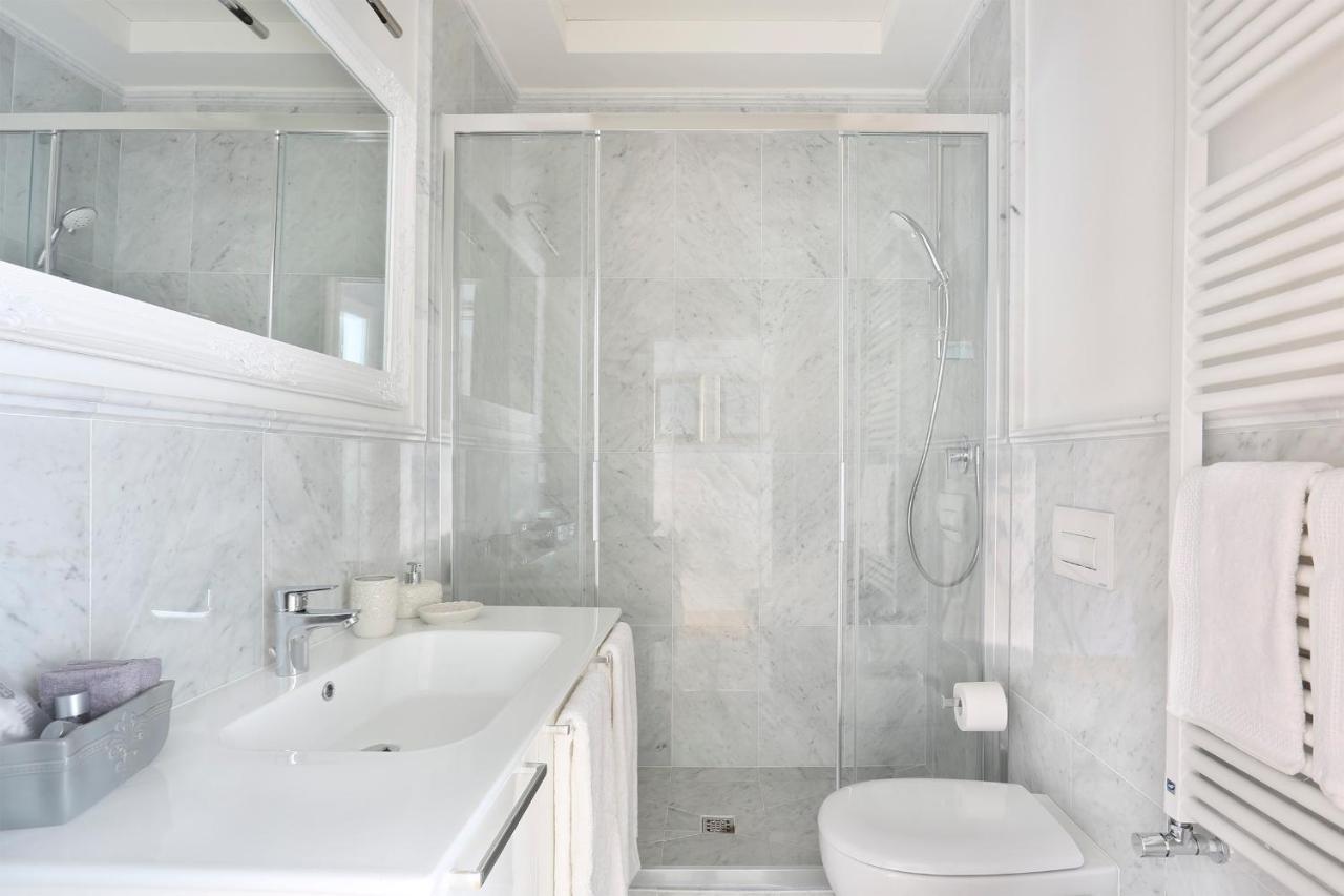 Design Apartment In The Heart Of Florence - Hosted By Sweetstay Florença Exterior foto
