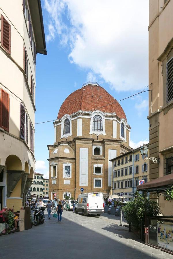 Design Apartment In The Heart Of Florence - Hosted By Sweetstay Florença Exterior foto